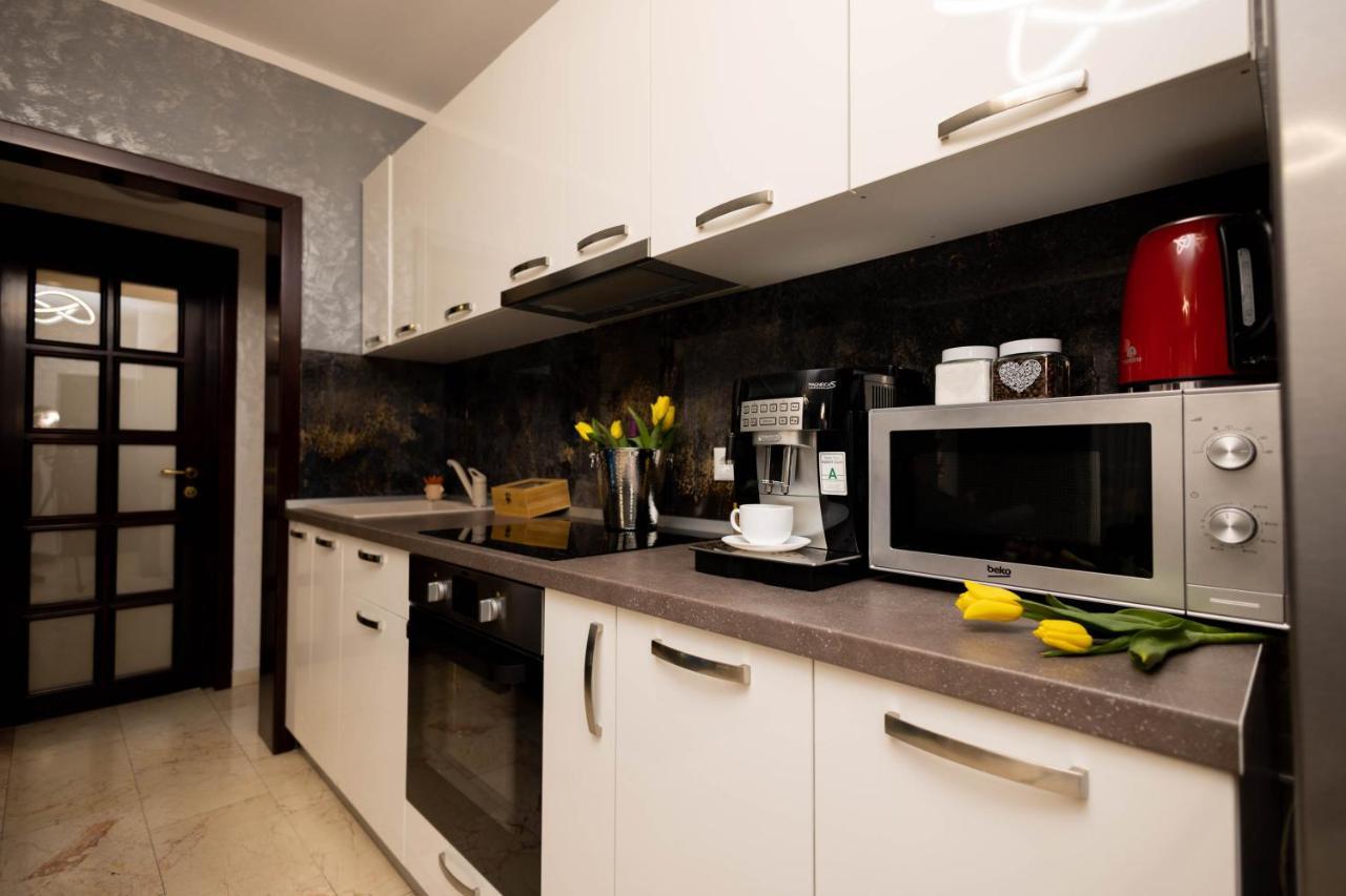 Central Apartament 3 Iasi Eksteriør billede